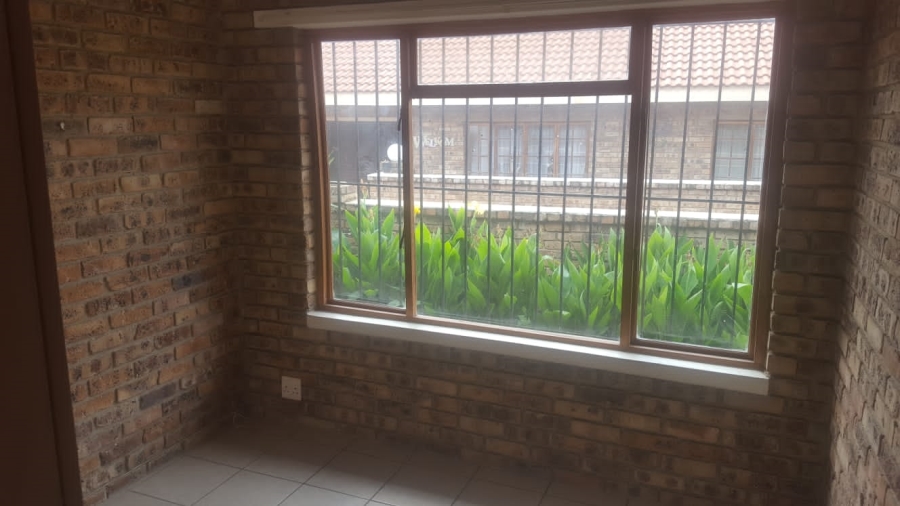 18 Bedroom Property for Sale in Oudorp North West